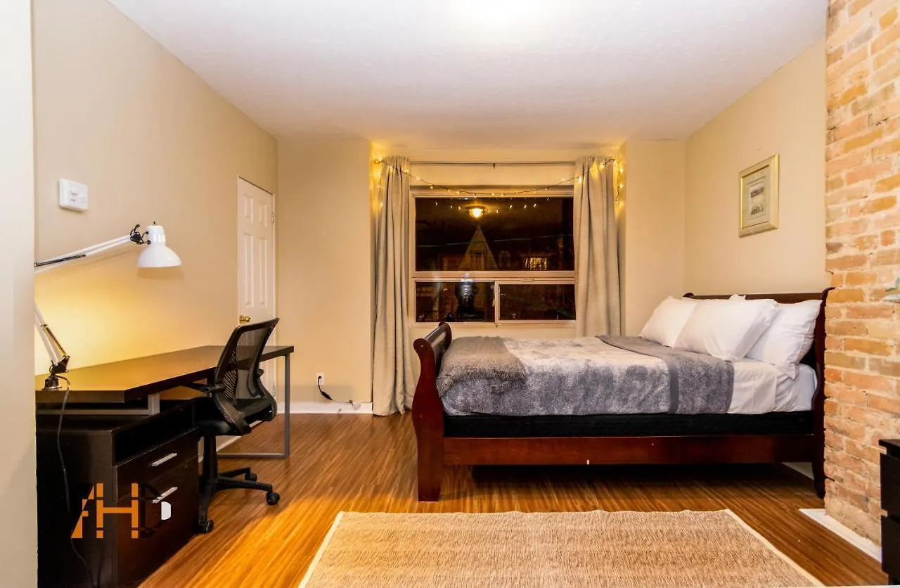 Downtown Retreat-Spacious Rooms With Shared Kitchen & Bath Toronto 0*,  Canada